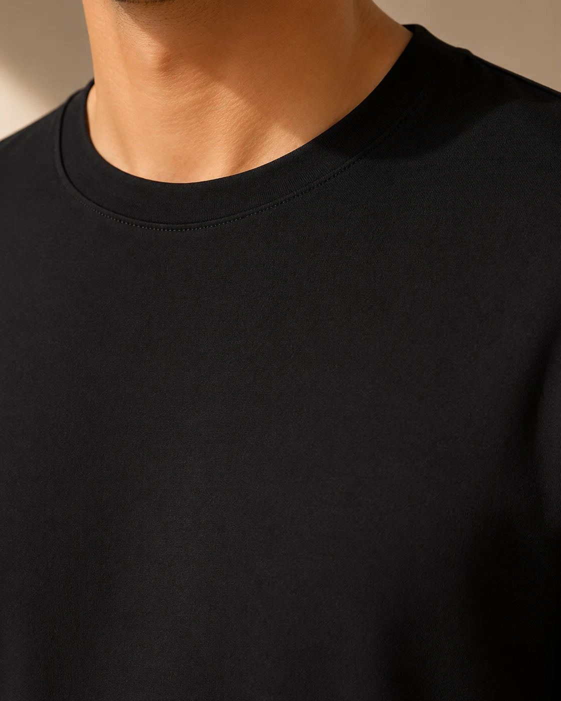 Shadow Black Crew Neck